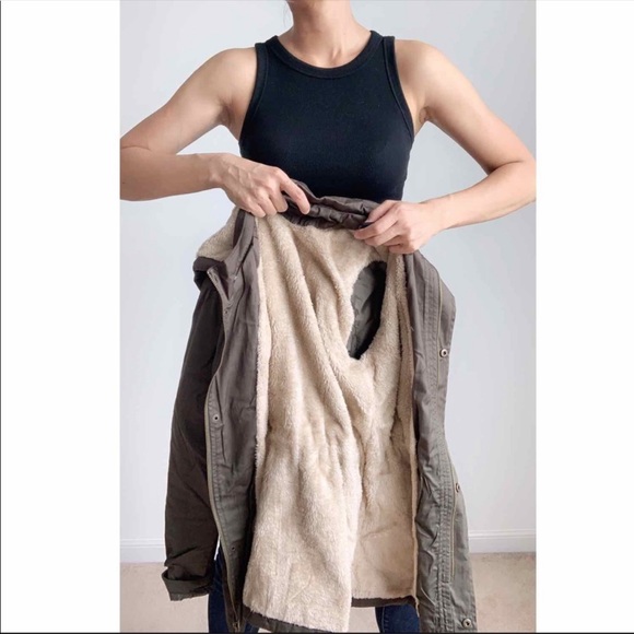 CHICBOMB - Picture 2 of 7